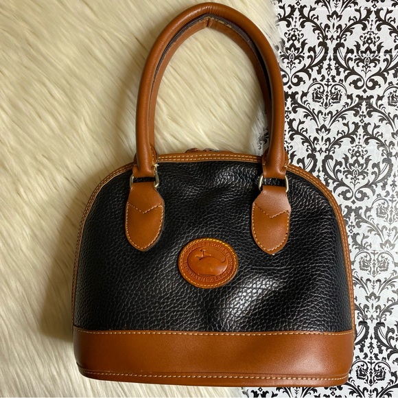 VINTAGE Dooney & Bourke : all weather leather satchel handbag & matching wallet - Picture 2 of 16